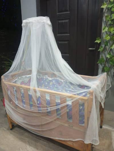 wooden baby cot large size