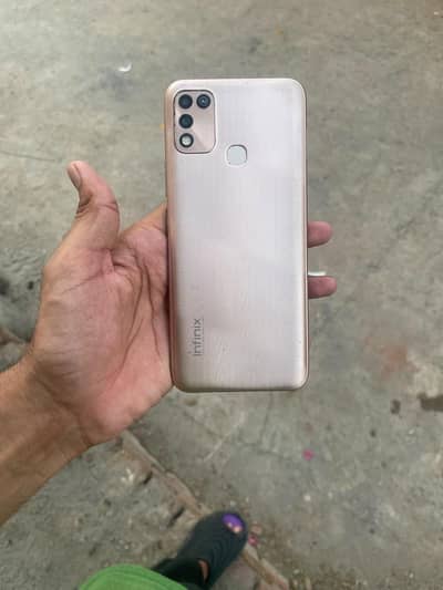 Infinix hot 11 Rs. 15hazr