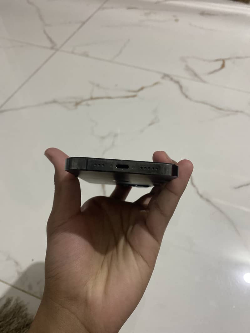 Iphone 12 pro 3