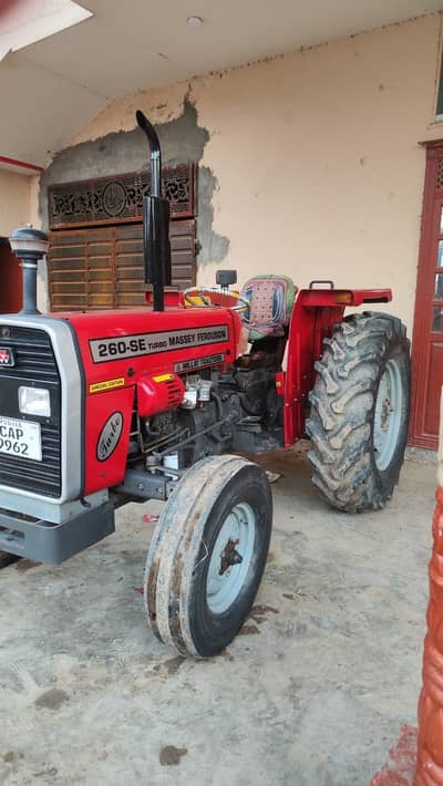 MF 260SE model 2023