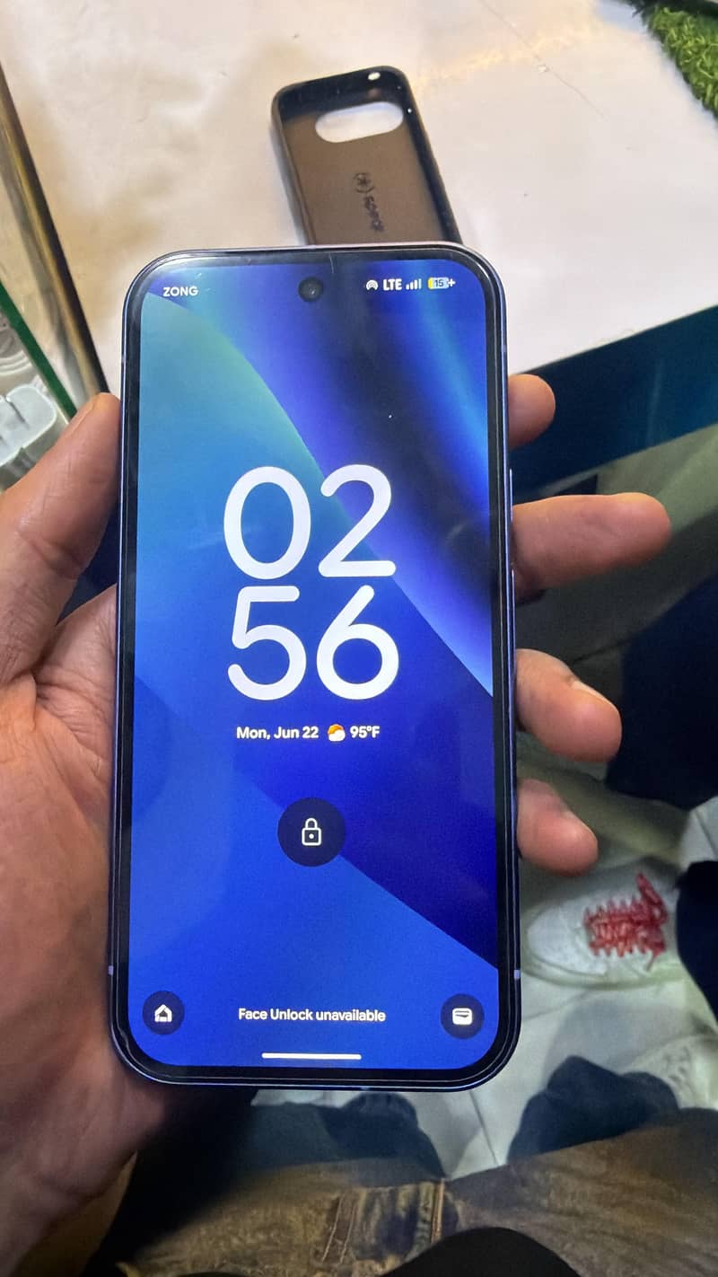 Google Pixel 10 2