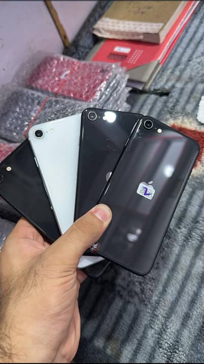 Apple iPhone SE