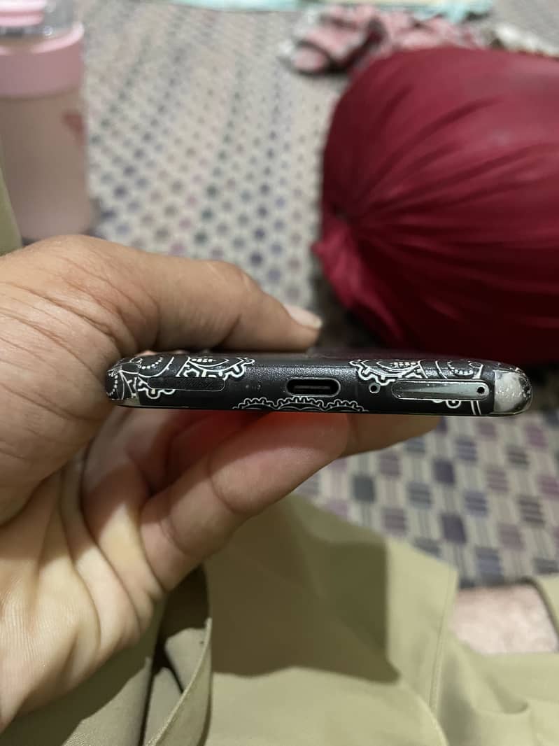 One Plus 9 Pro 4