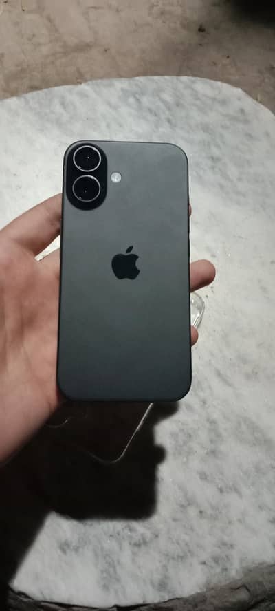 Apple iPhone 16 jv