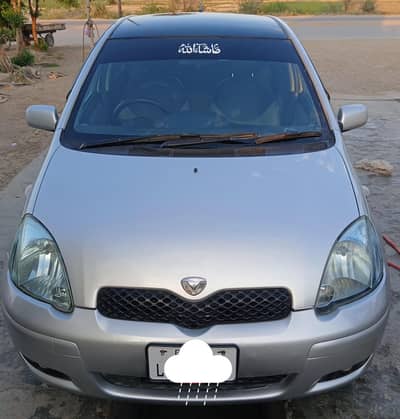 Toyota vitz 1000 cc 2003 model