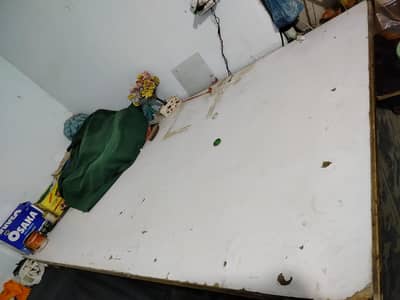 Large Wooden Cutting Table for Boutique/Tailoring – Good Condition