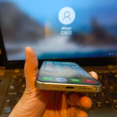 Apple iPhone 15 Pro Max