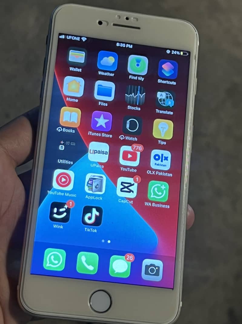 Apple iPhone 7 Plus 9
