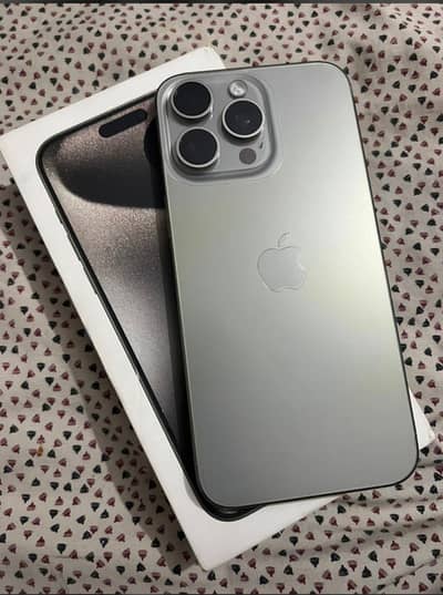 Apple iPhone 15 Pro Max