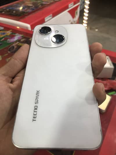 Tecno Spark Go 1