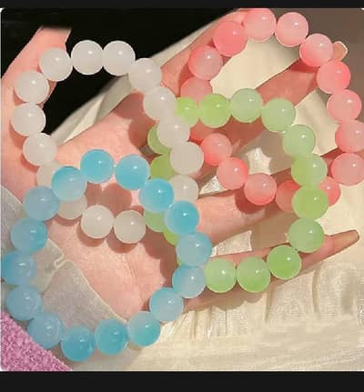 Colorful and beautiful Glass Pearl Bracelet