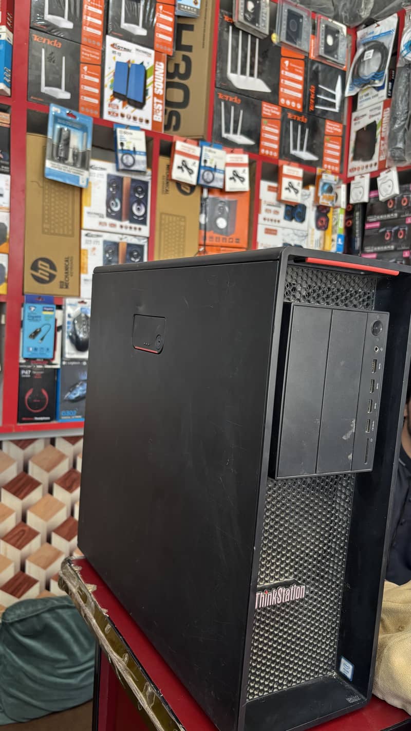 Lenovo ThinkStation P520 Xeon W-2123 24GB RAM Workstation 0