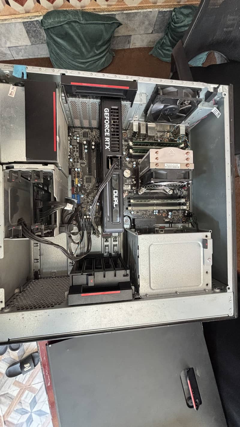 Lenovo ThinkStation P520 Xeon W-2123 24GB RAM Workstation 3
