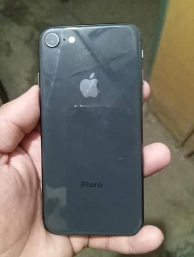 Apple iPhone 8