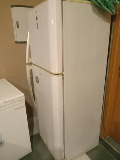 Refrigerator for sale in good condition