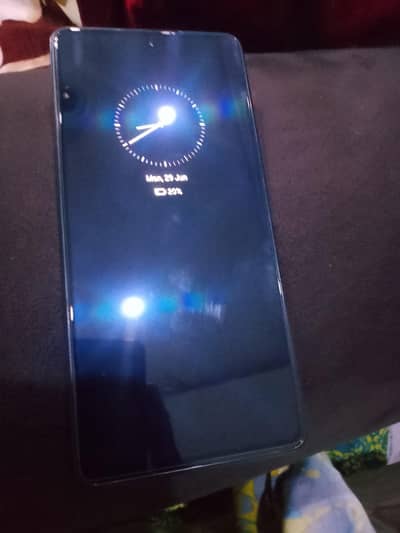I am selling for infinix note 30 pro 12 /256 gb