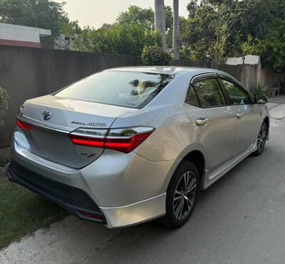 Toyota Corolla Altis 2021