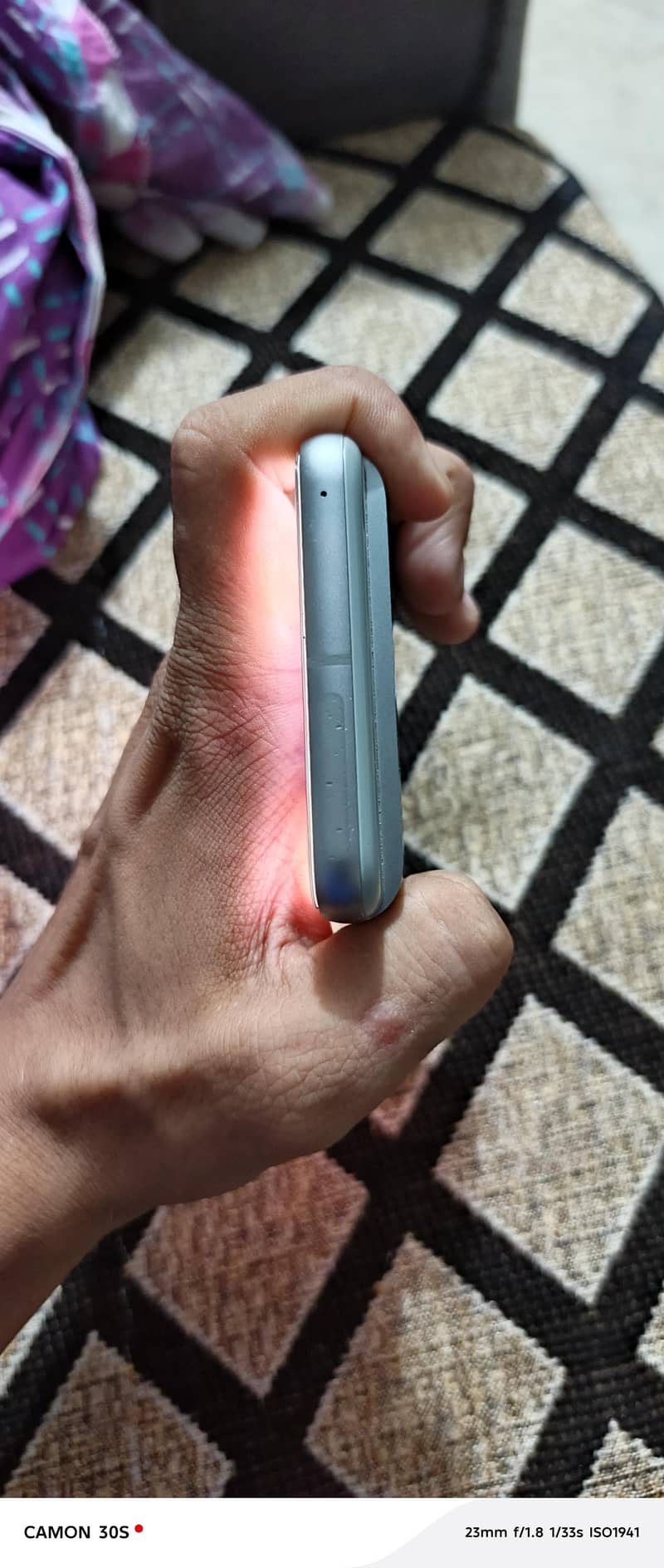 Google Pixel 8 4