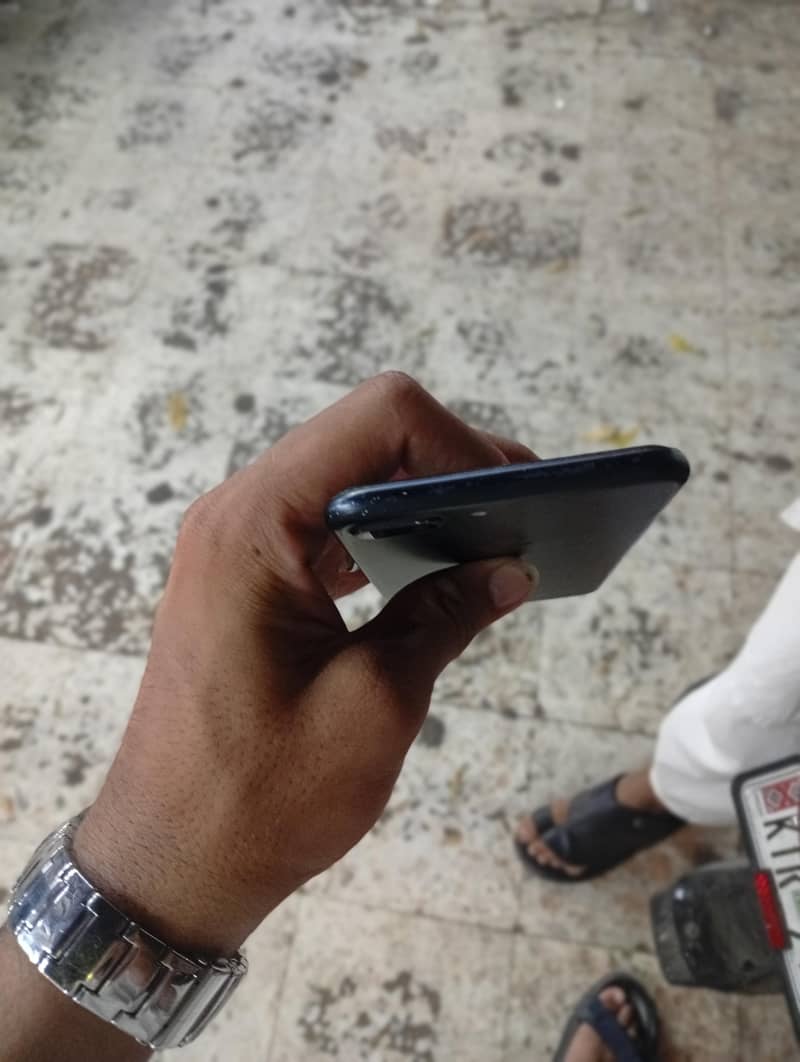Apple iPhone 7 Plus 6