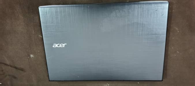 Acer aspire e5 Core i3