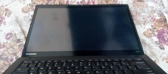 Lenovo Thinkpad core i5 5th gen touch screen