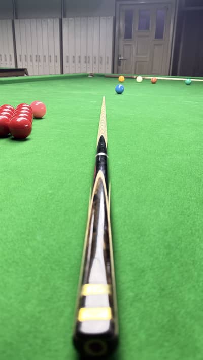 Lp rocket 2 piece cue