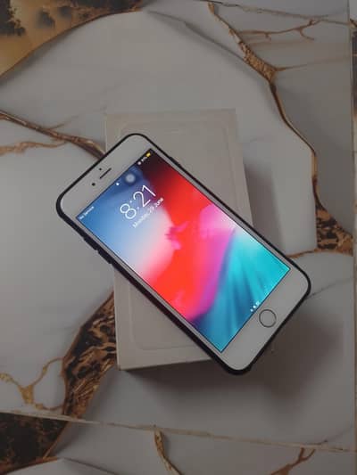 Apple iPhone 6 Plus With Box pack Factory unlock