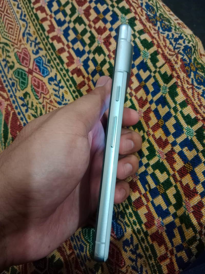 Google Pixel 7 2