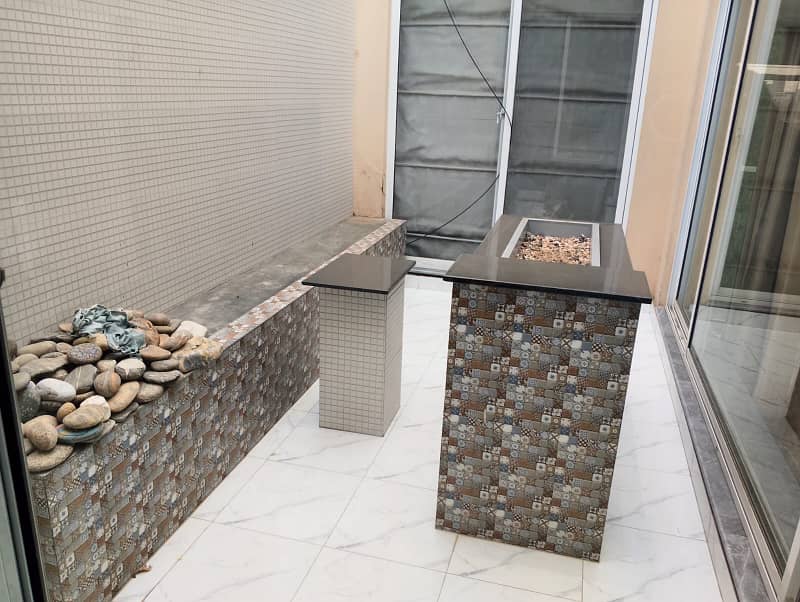 Upper portion for rent 4