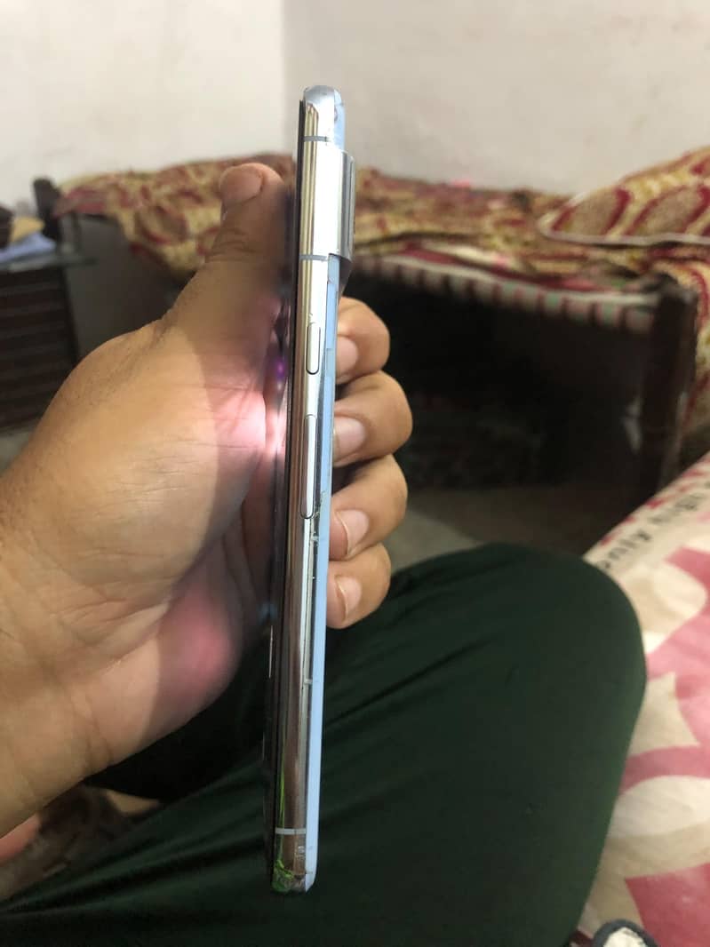 Google Pixel 8 Pro 0