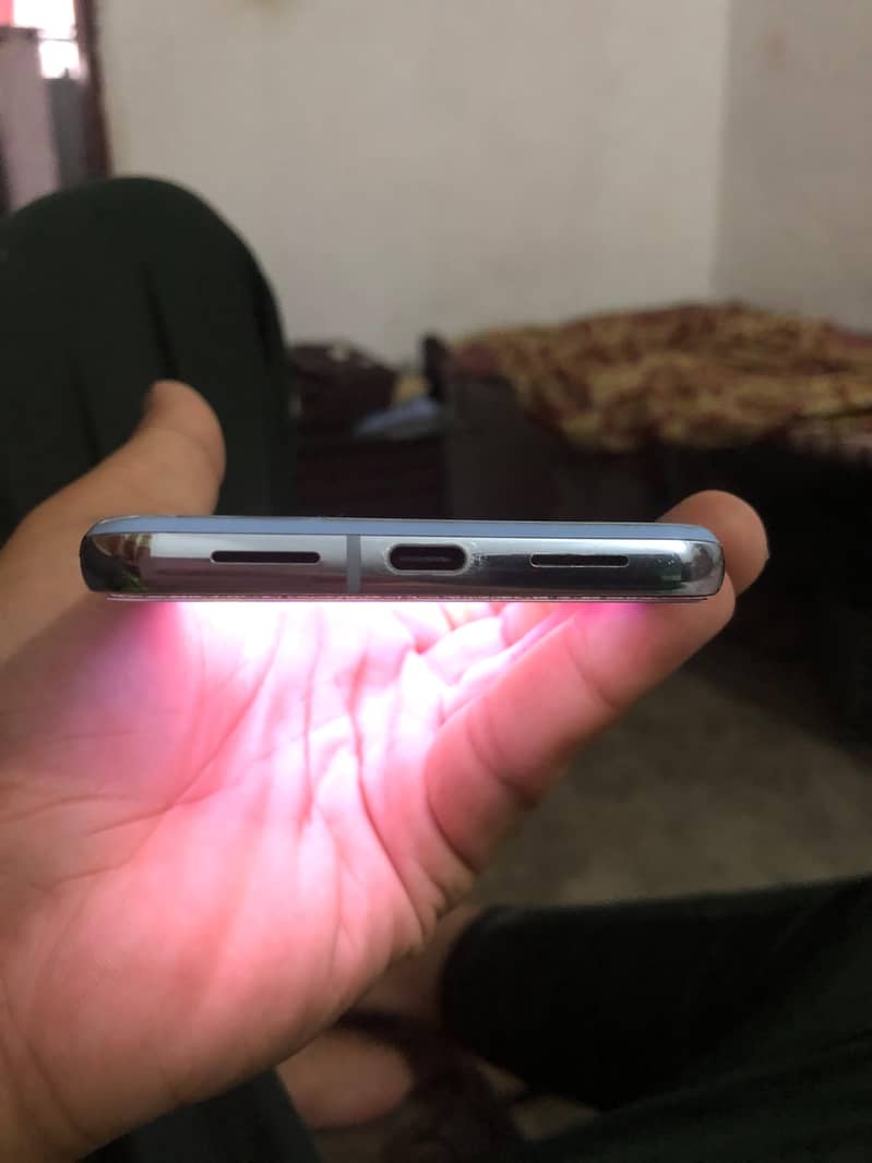 Google Pixel 8 Pro 3