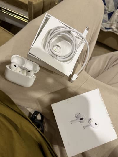 Apple AirPods Pro 2 Type C