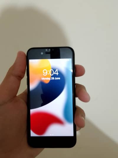Apple iPhone 7