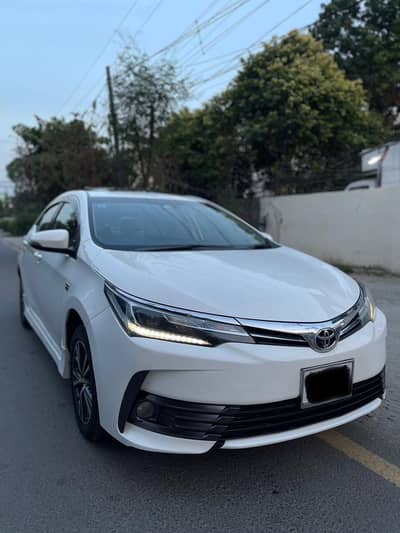 Toyota Corolla Grande 1.8 2020