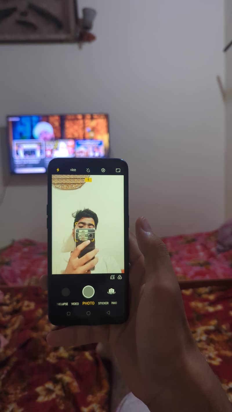 OPPO A7 1