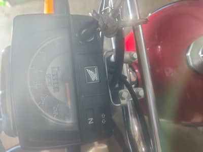 CD 70 25/26 bilkul new condition