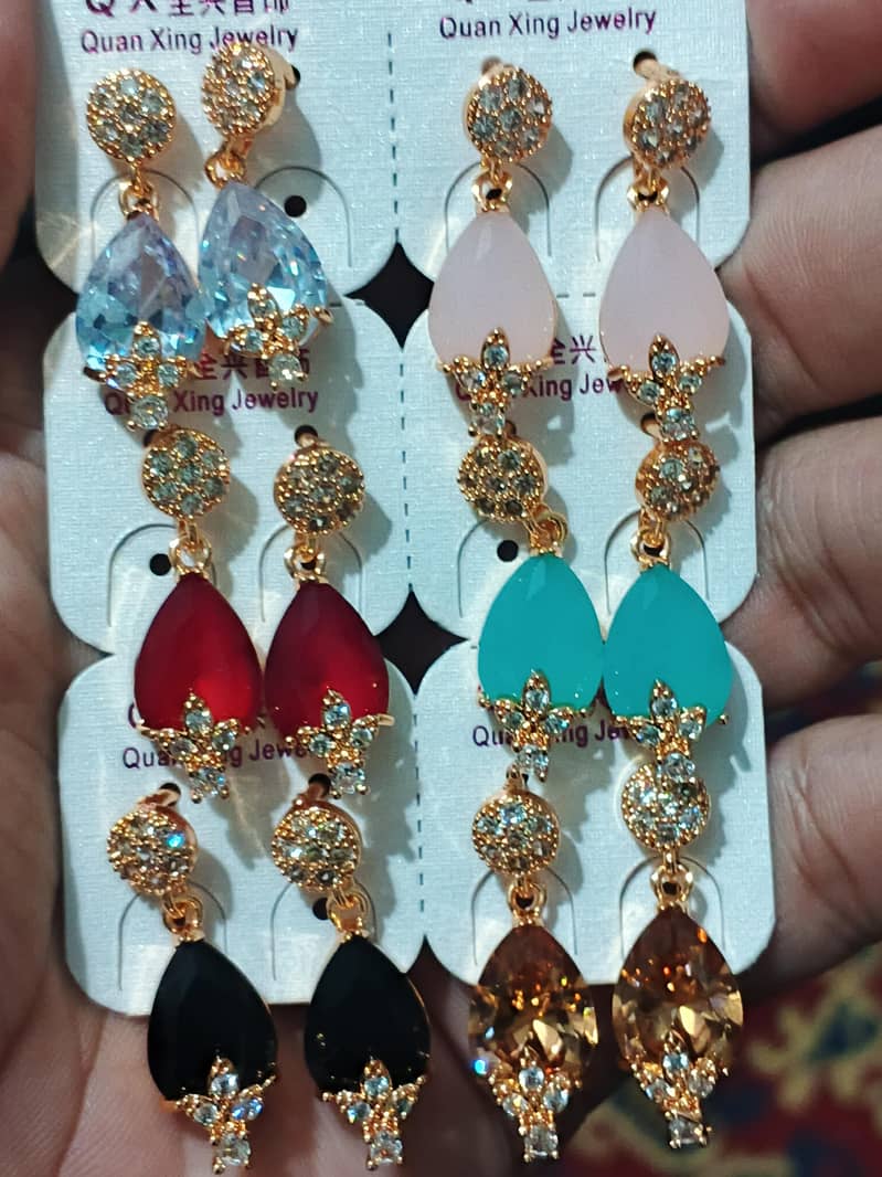 Earrings 0