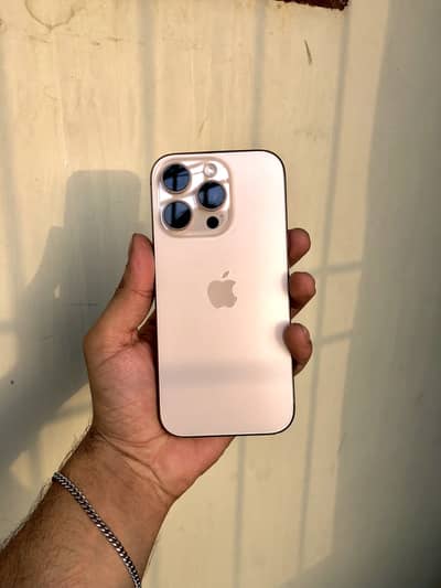 iPhone 16 pro brand new condition with box