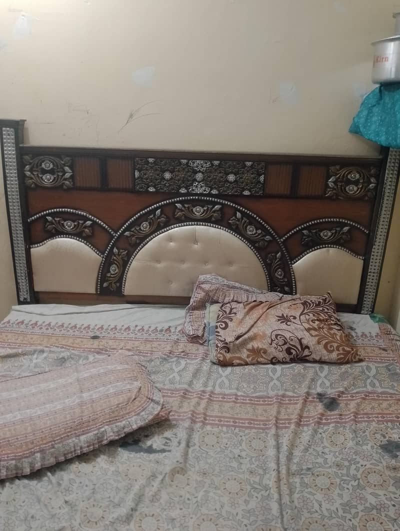 king bed 1