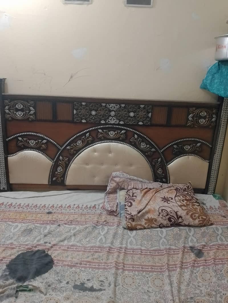 king bed 2