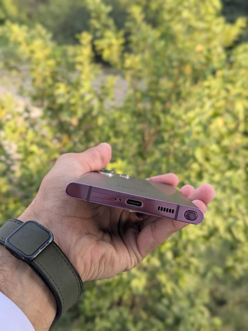 Mobile 4