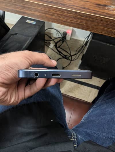 Samsung Mobile A06