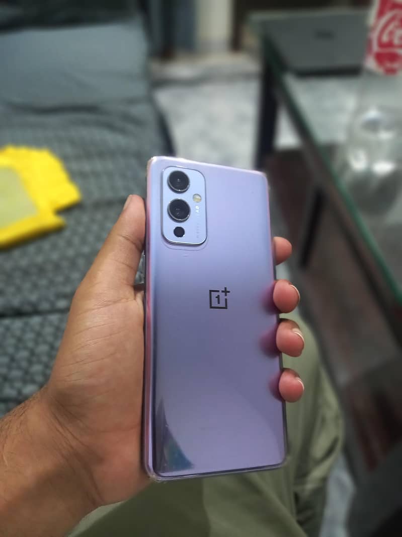 OnePlus 9 1
