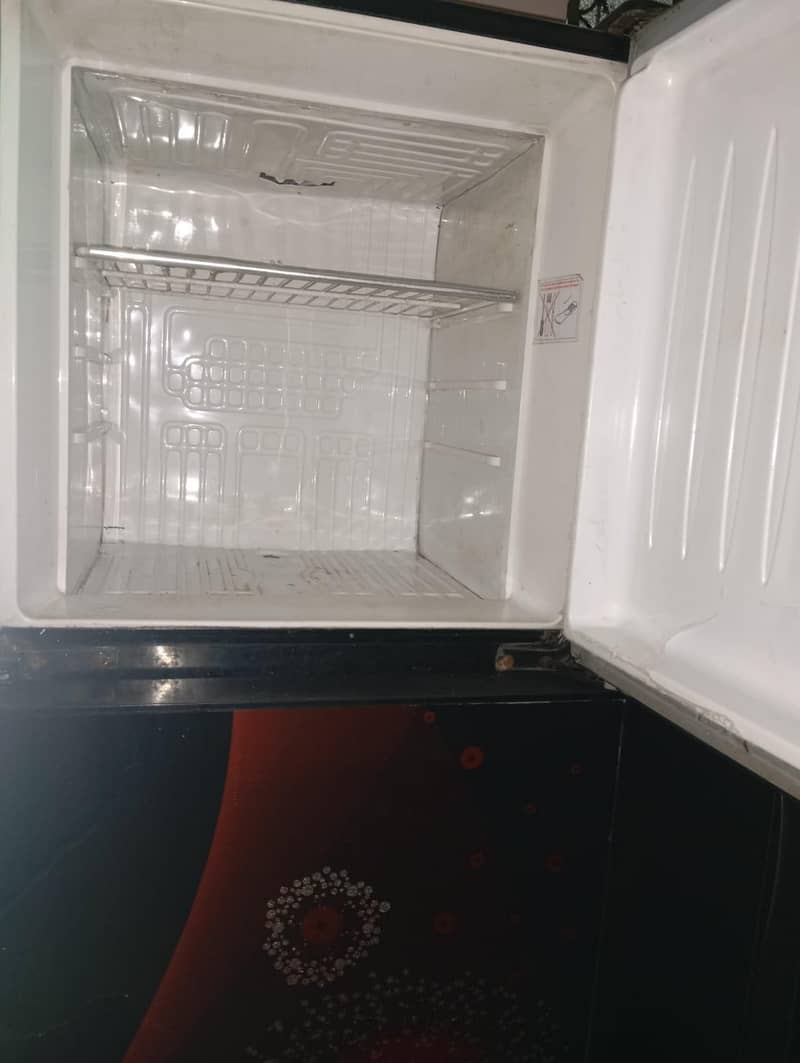 Orient Ruby Series Refrigerator 3