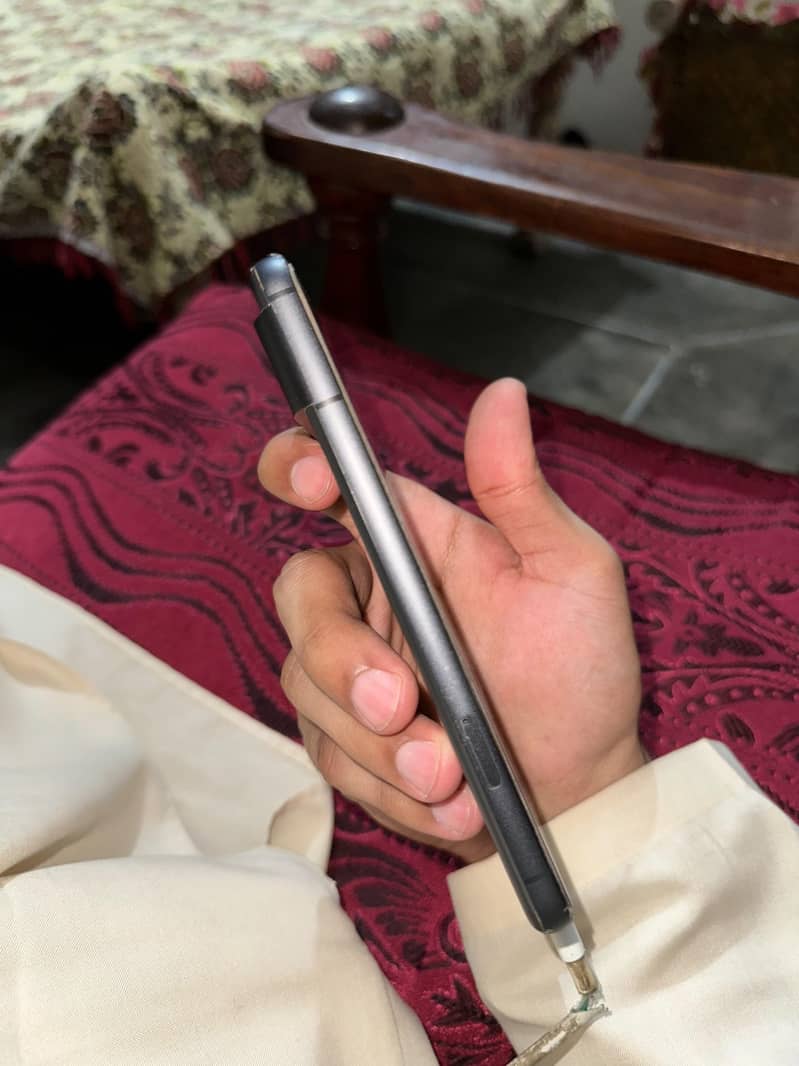 Google Pixel 8 3