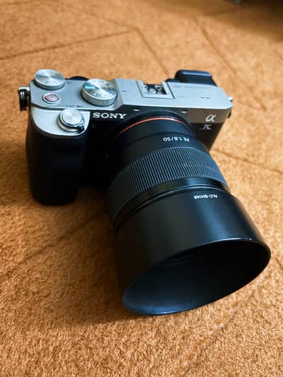 Sony A7c