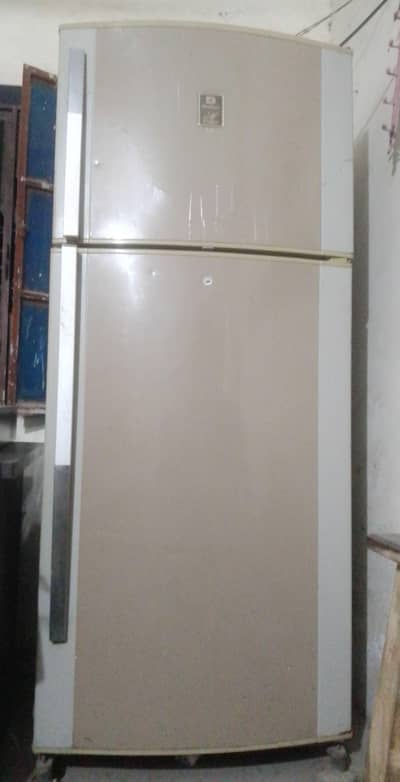 Dawlance new condition  ful size