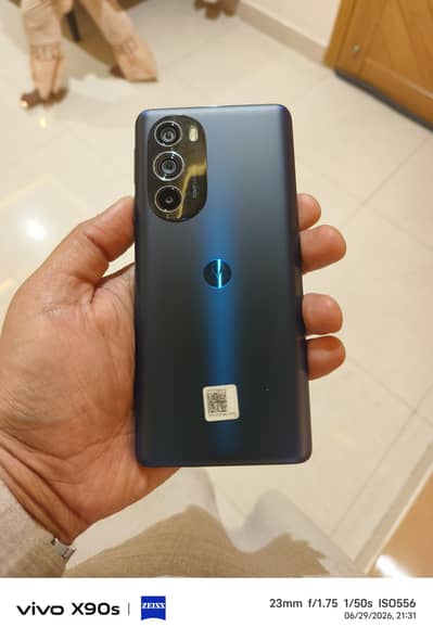 Motorola Edge 30 Pro official pta