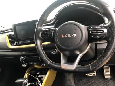 KIA Stonic EX+