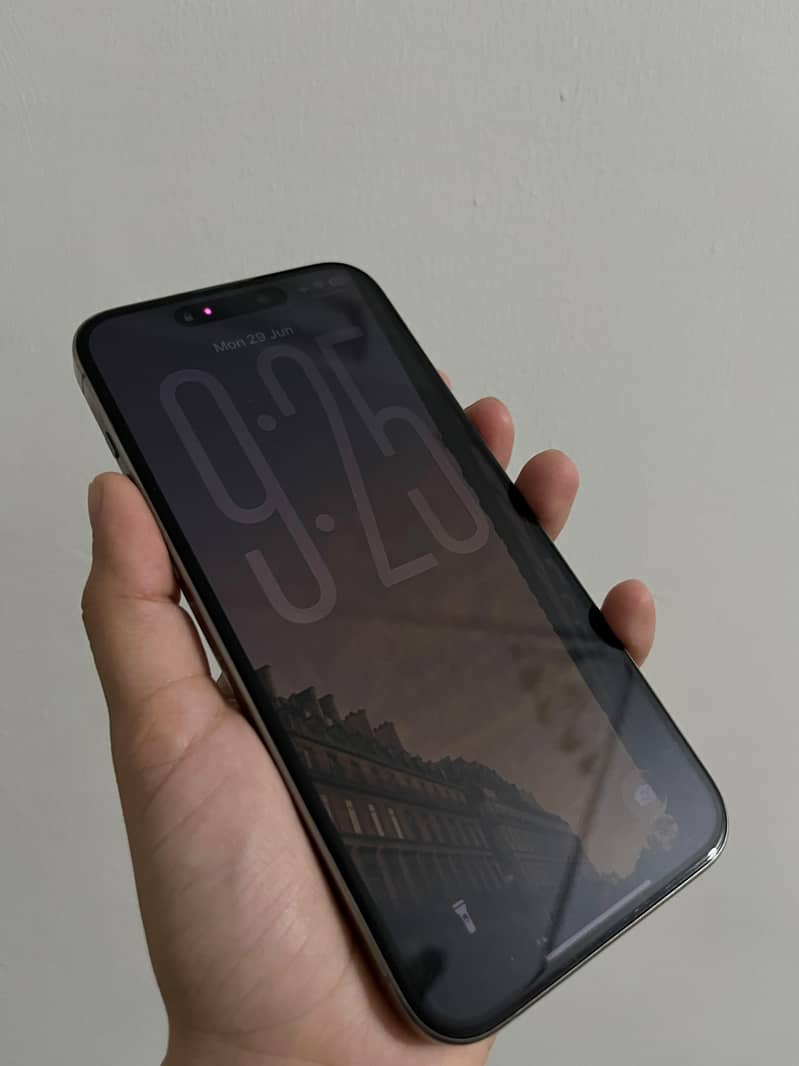 iphone 15 Pro max 1